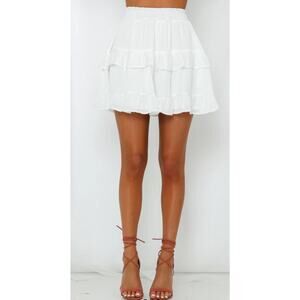Hello Molly White On Screen Ruffle Mini Skirt Size 4
